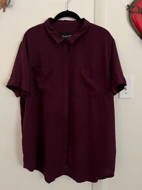 WILDFANG "The Empower" Short Sleeve Button Up Shirt - Burgundy - Size XXL (EUC)